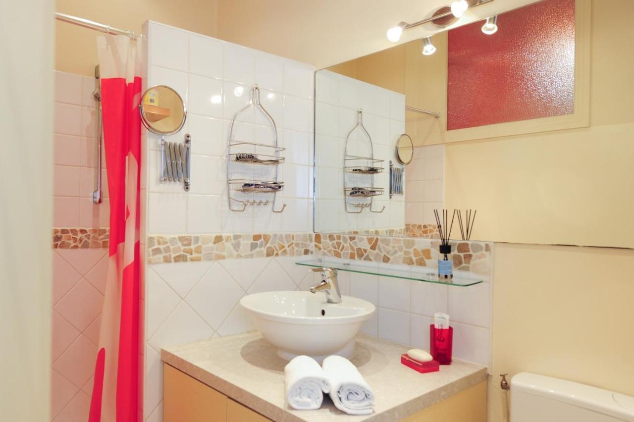 Mini Suite Miro Five Stars Holiday House Ницца Экстерьер фото