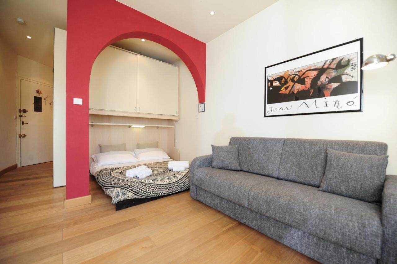 Mini Suite Miro Five Stars Holiday House Ницца Экстерьер фото